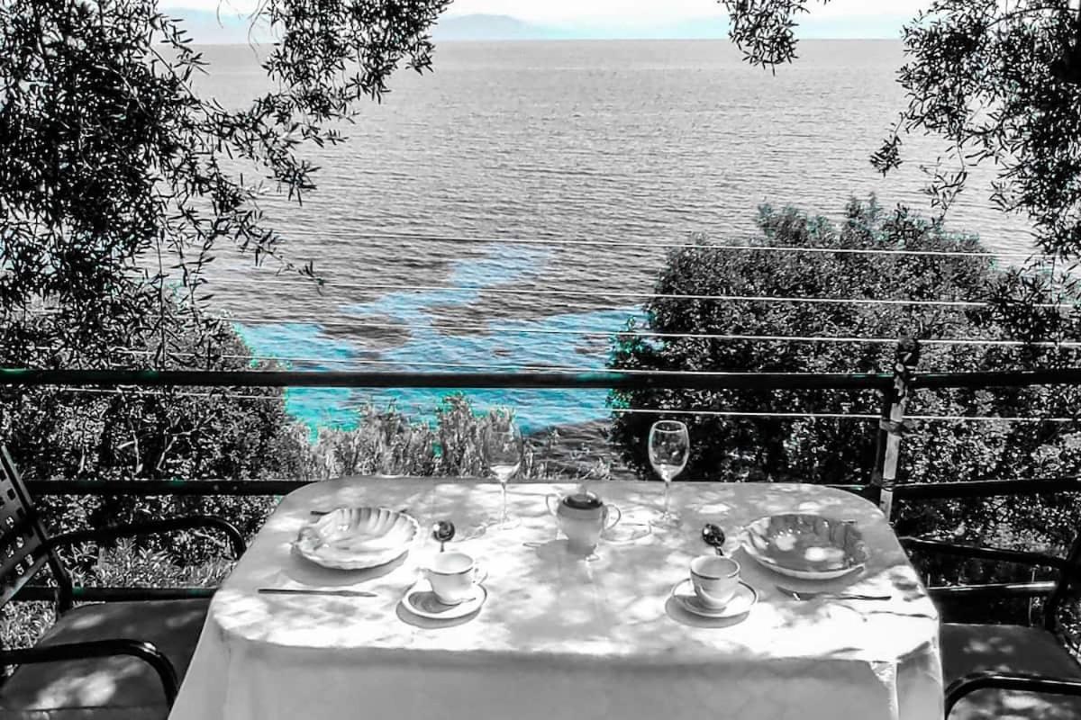 Villa Fourtuna Apartment Agios Ioannis Peristeron  ภายนอก รูปภาพ