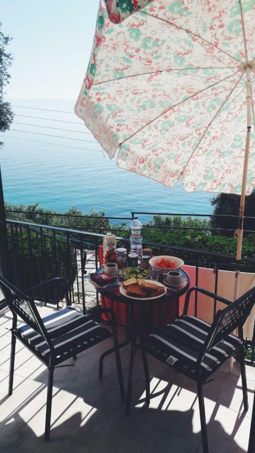 Villa Fourtuna Apartment Agios Ioannis Peristeron  ภายนอก รูปภาพ