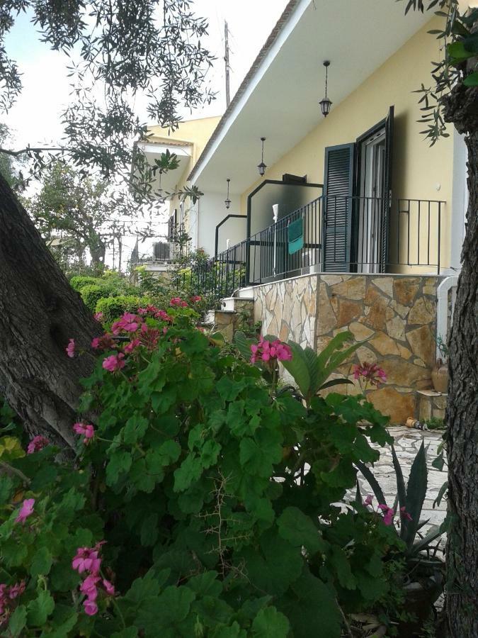 Villa Fourtuna Apartment Agios Ioannis Peristeron  ภายนอก รูปภาพ